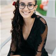 Laurenda in Lingue per l'impresa offre ripetizioni di inglese e tedesco. Ma anche aiuto-compiti per elementari e scuole medie